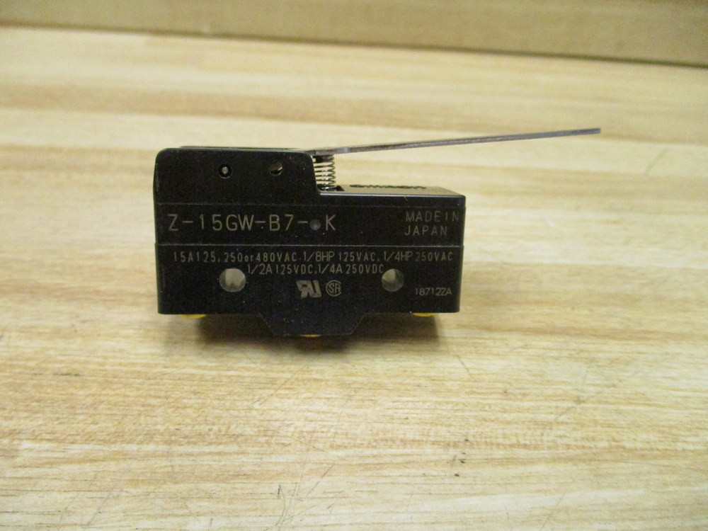 Omron Z-15GW-B7-K Limit Switch Z15GWB7K