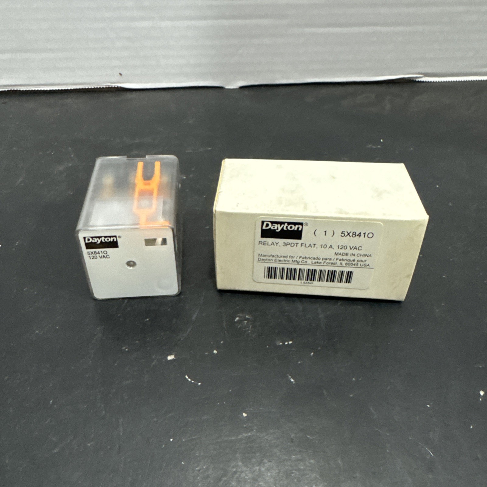DAYTON 5X841O 120VAC 10A NOS