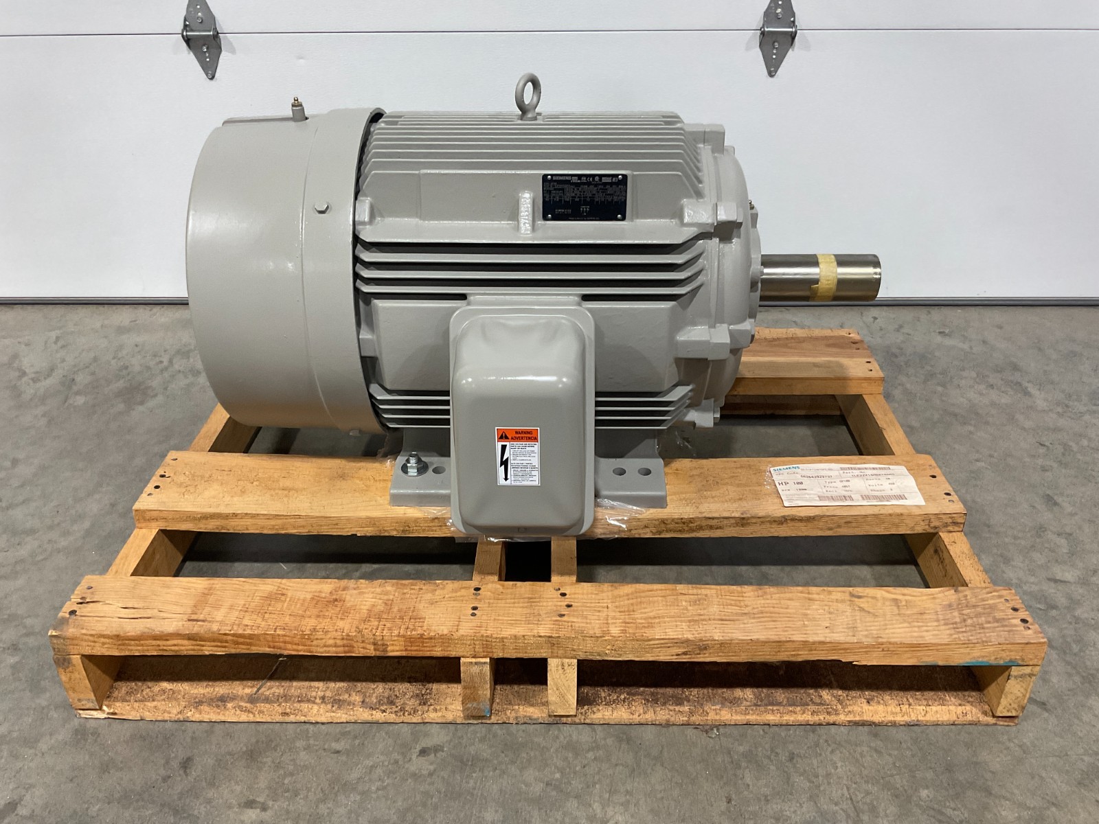 Siemens GP100 1LE22214AB212AA3 100HP, 1780RPM, FRAME 405T NEW