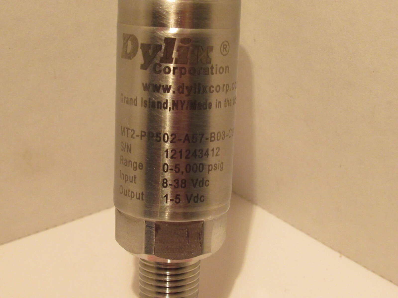 DYLIX MT2-PP502-A57-B03-C01-D07 PRESSURE TRANSMITTER NEW