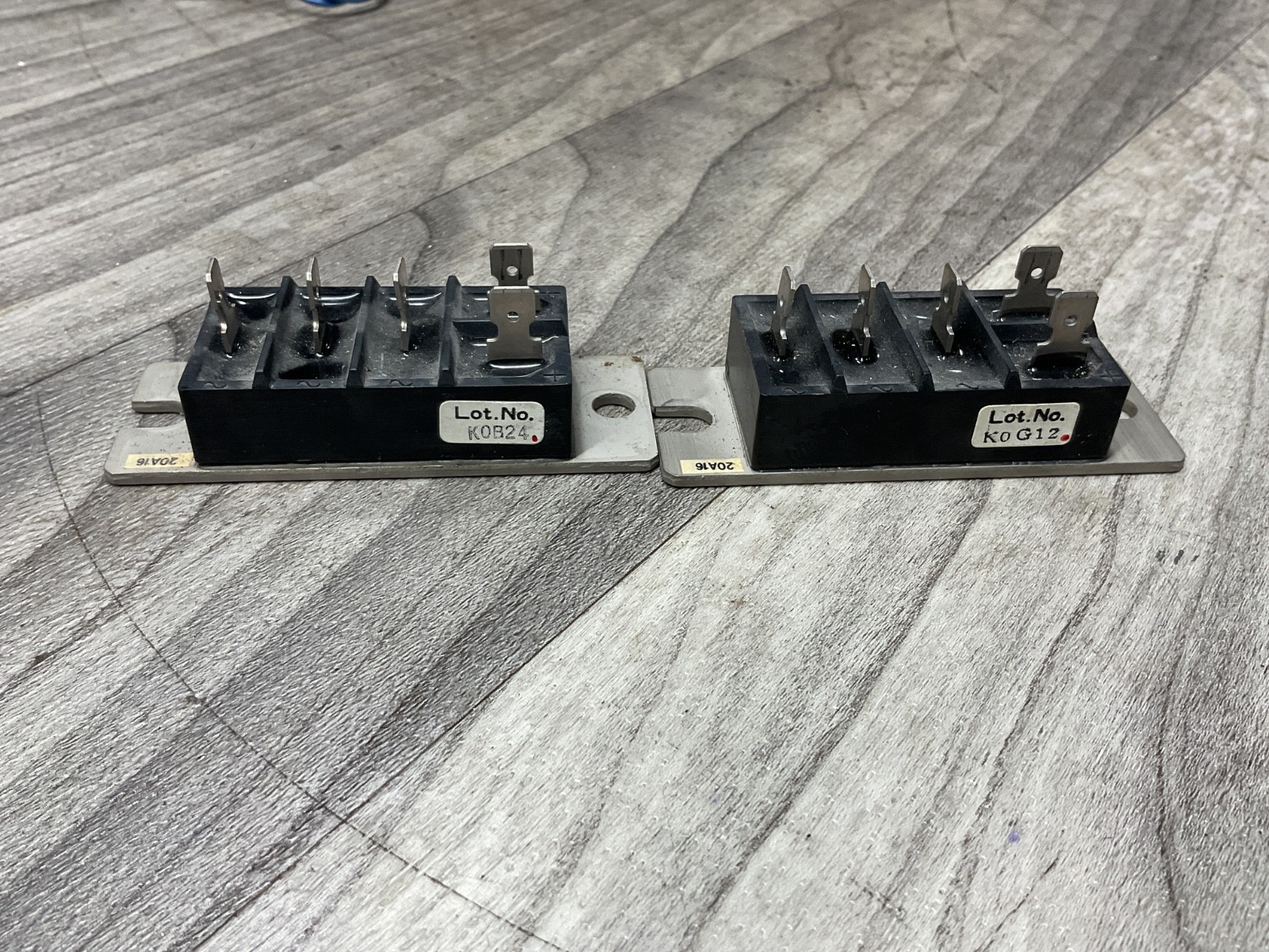 (LOT OF 2) SANREX DF20AA160 power supply module #310M116