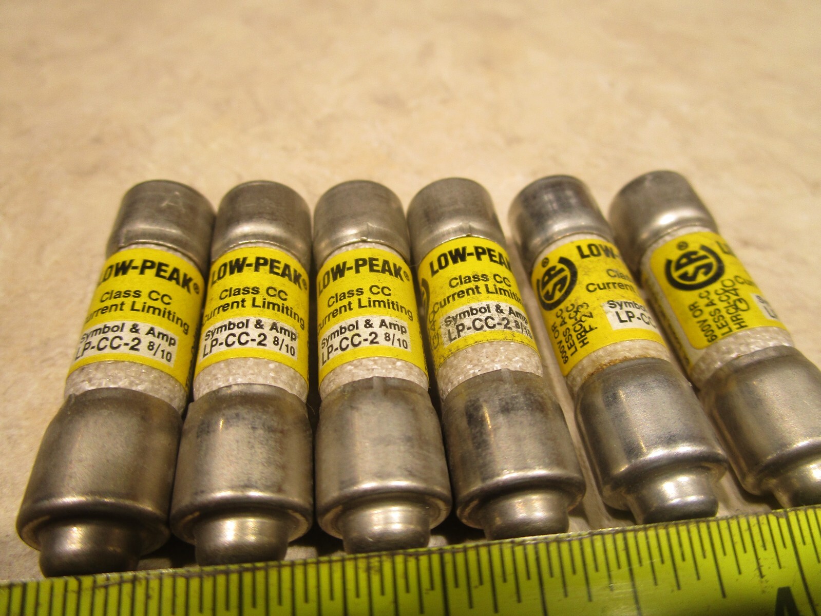 LOT OF 6 BUSSMANN LP-CC-2-8/10, CLASS CC FUSES, 2-8/10 AMPS, 600 VOLTS, T0179