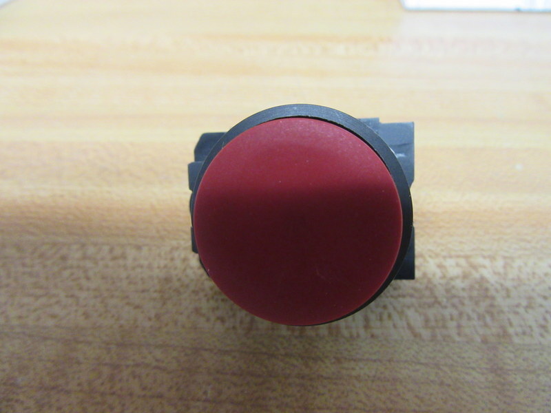 Schneider Telemecanique XB5AL42 Push Button Switch (Pack of 3)