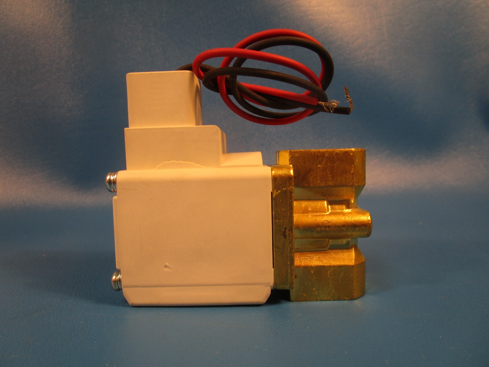 SMC VX232GSB, Valve, Single Unit, Direct Operated 2 Port Solenoid Valve