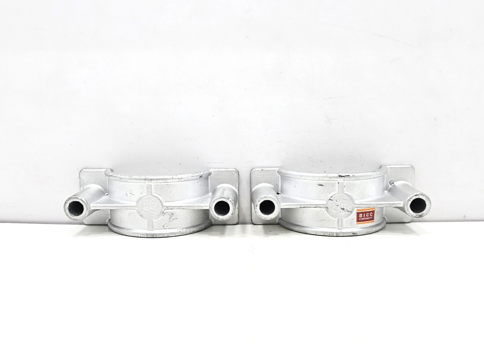 BICC 76-83 BICC ALUMINIUM TWO BOLT CLEATS ( ATC 76-83 )