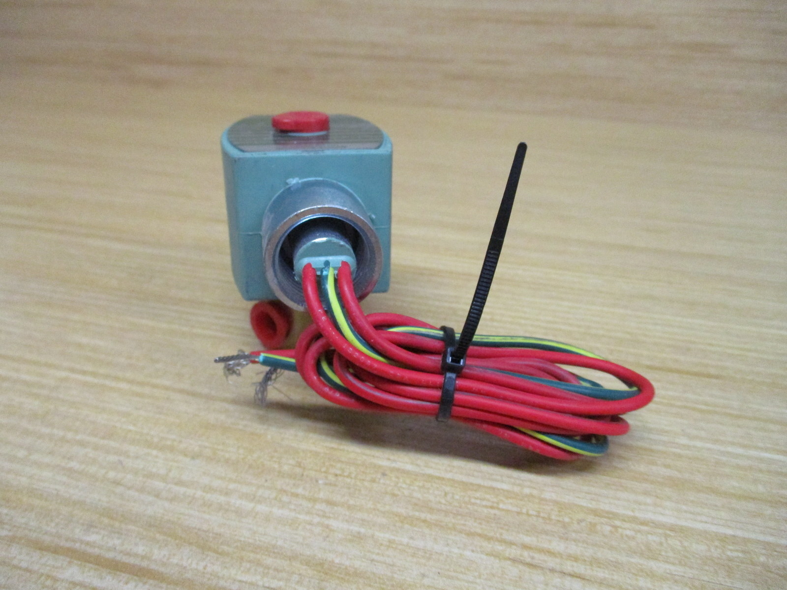 Asco 8262G002-120 Red-Hat II Solenoid Valve 8262G002