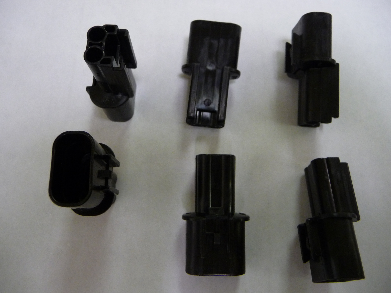 RYOSEI PB621-02020 Qty of 5 per Lot MALE HOUSING