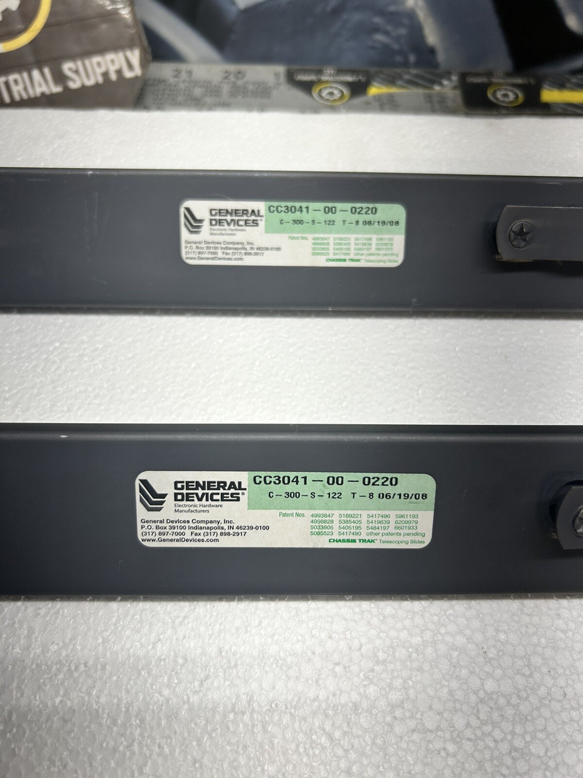 (1-Pair) GENERAL DEVICES CC3041-00-0220 Telescoping Rails_22” + 21” Extension