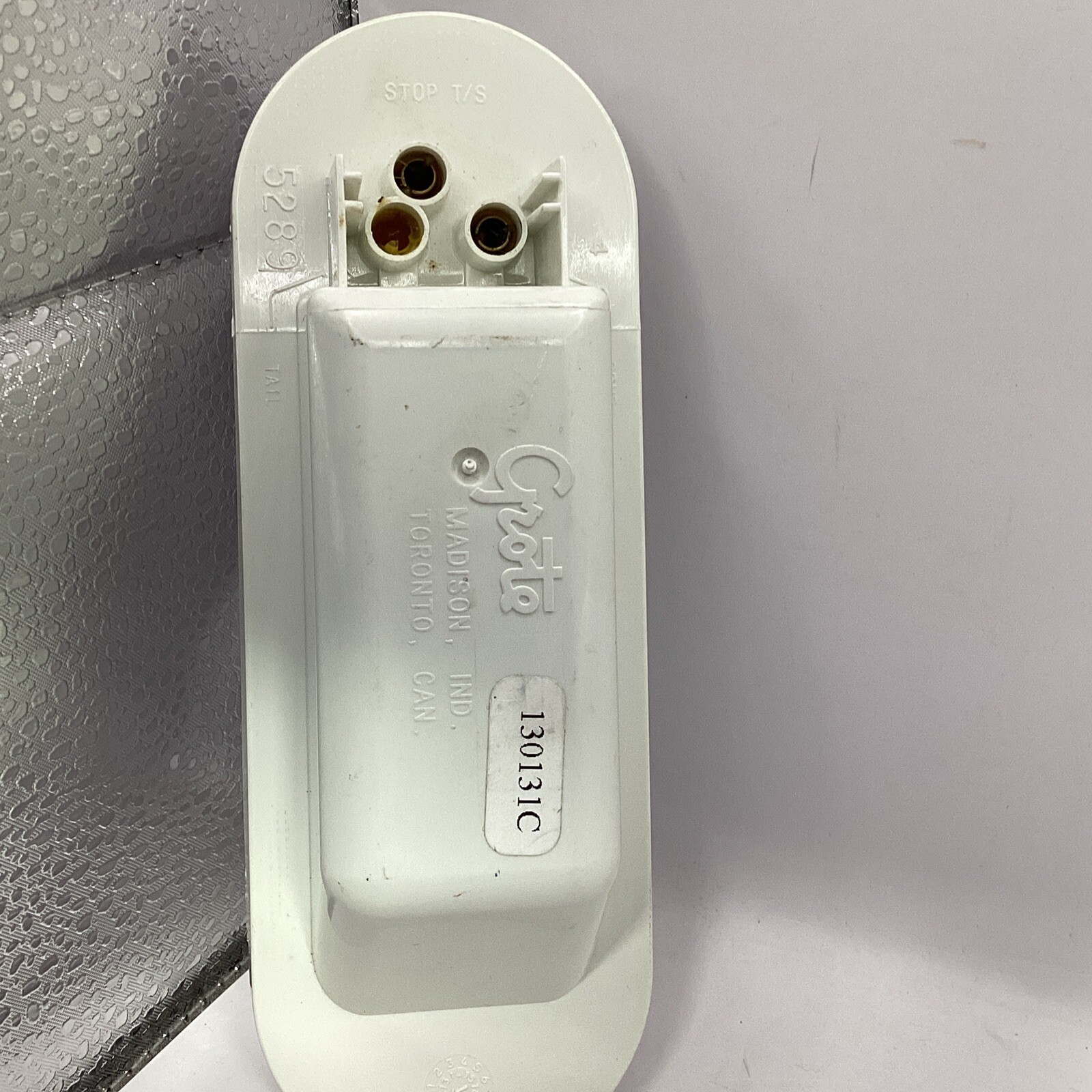Grote 62231 Oval Backup Lamp NOB