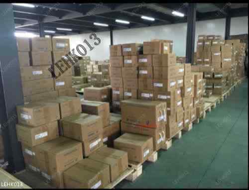1PCS NEW R88M-K1K520F-S2-Z via DHL or FedEx
