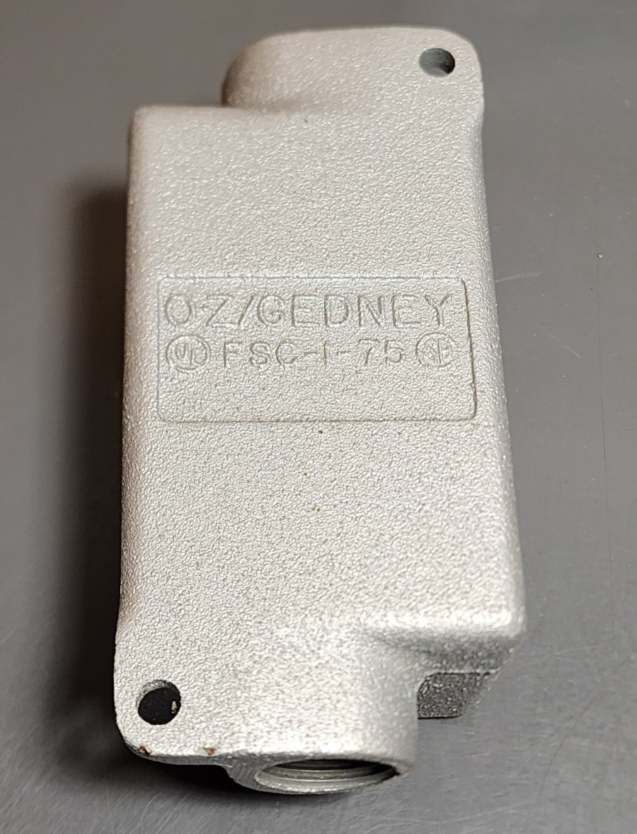 OZ Gedney OZG FSC175 3/4” Cast Device Box & OZG FDCT1100 1″ Cast Device Box