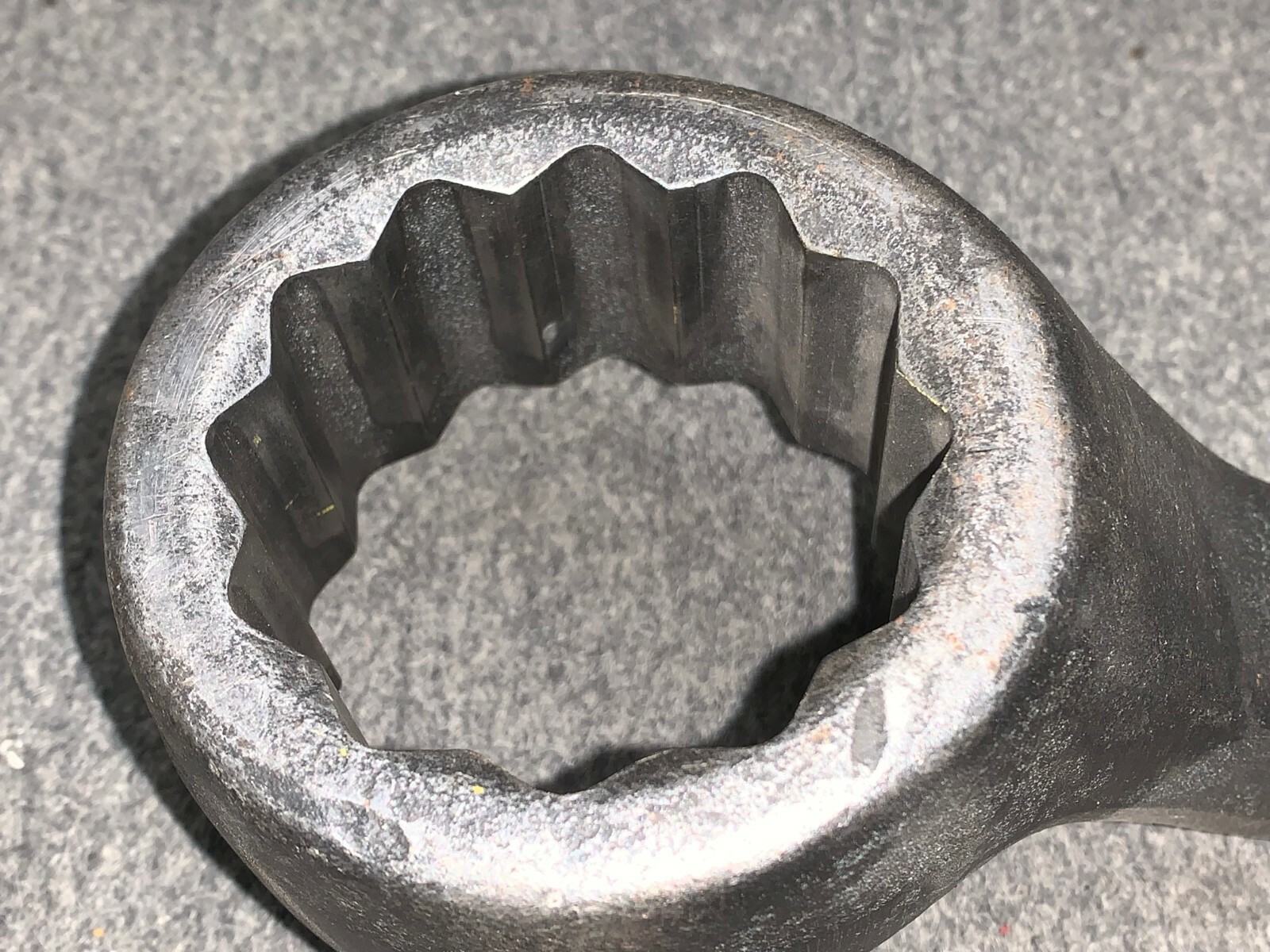 PROTO BOX END SPUD WRENCH 12 POINT 2-3/16″ SIZE 3-15/32″ HEAD OD 26″ OAL LENGTH