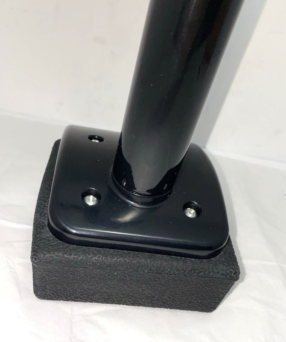 Economy Knee Kicker for Small Spaces and Fixing Loose Carpet B*U