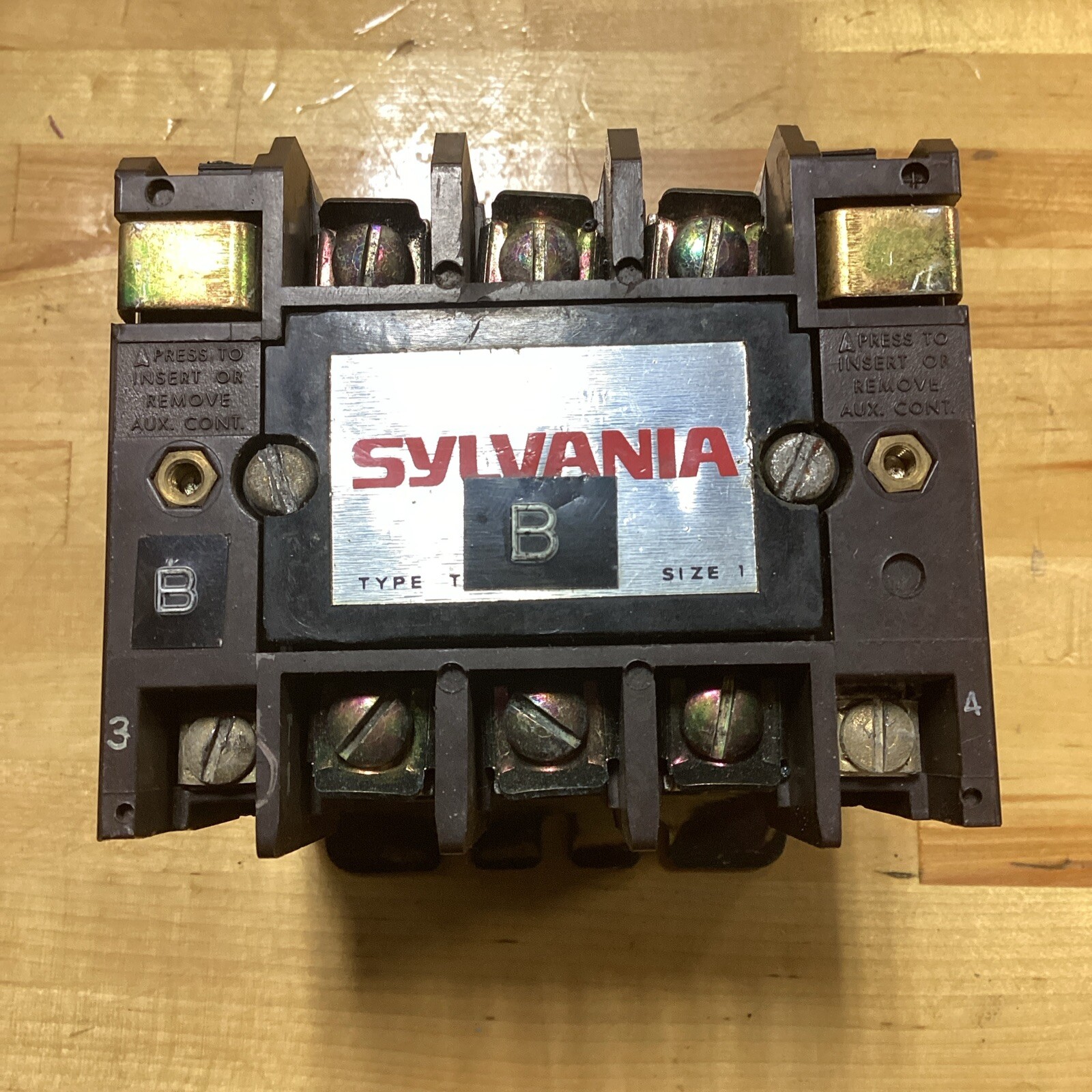Sylvania 30 Amp Contactor T77U021 Joslyn Clark E51