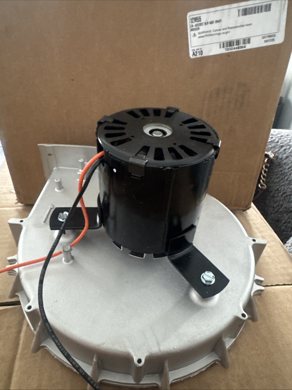 Armstrong Air 12M55 Lb-62533cc Inducer Blower Assembly