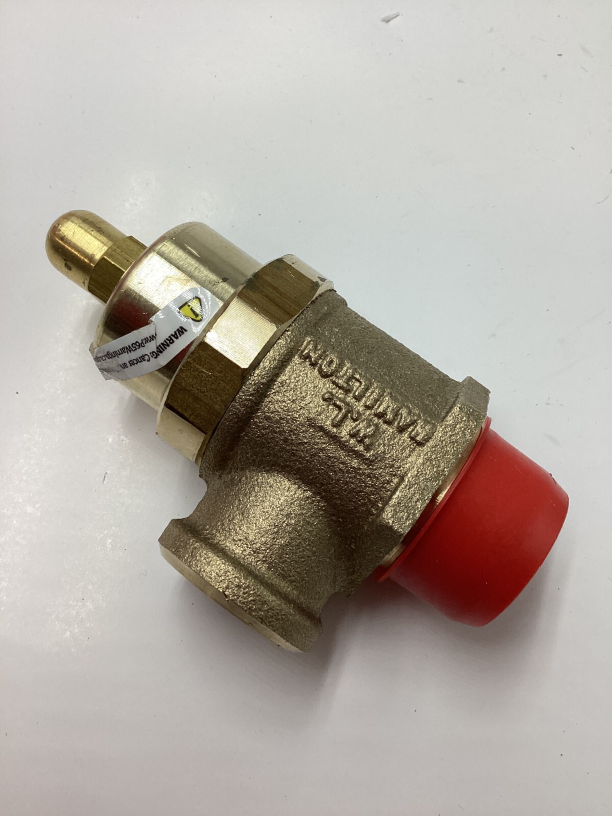 W.L Hamilton .96″ MPT Threaded Lead Free Brass Safety Release Valve