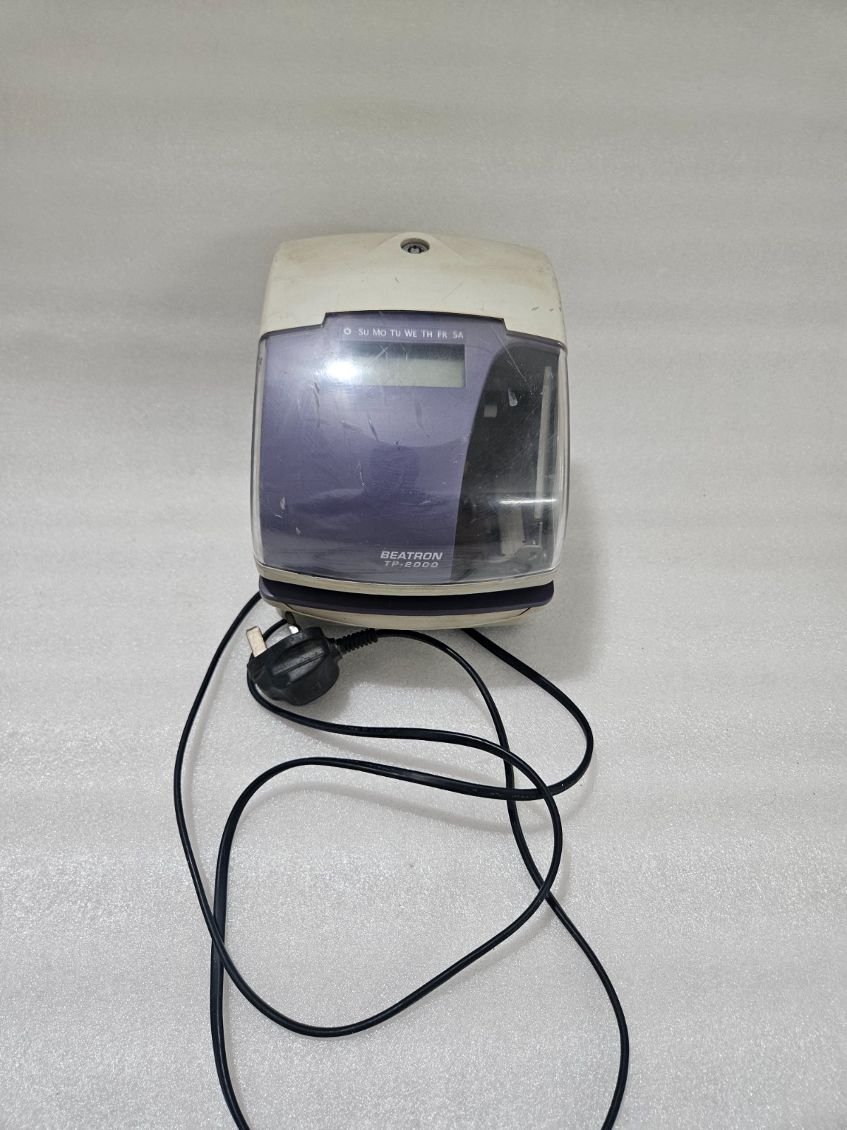BEATRON TP-2000 220-240V 50/60Hz 0.2A SERIAL NO 1606953
