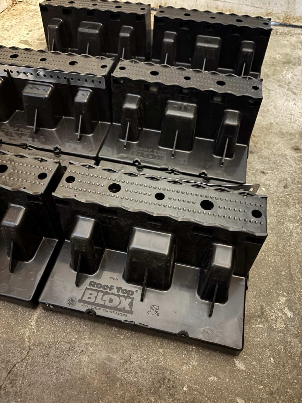 Lot Of 6 Roof Top Blox Adjustable Pipe Support 8-7/8″ L X 8-7/8″ W X 4-1/2″ H