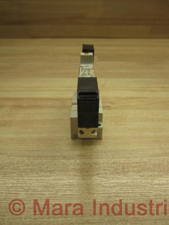 SMC VQZ1251-6M0 Solenoid Valve