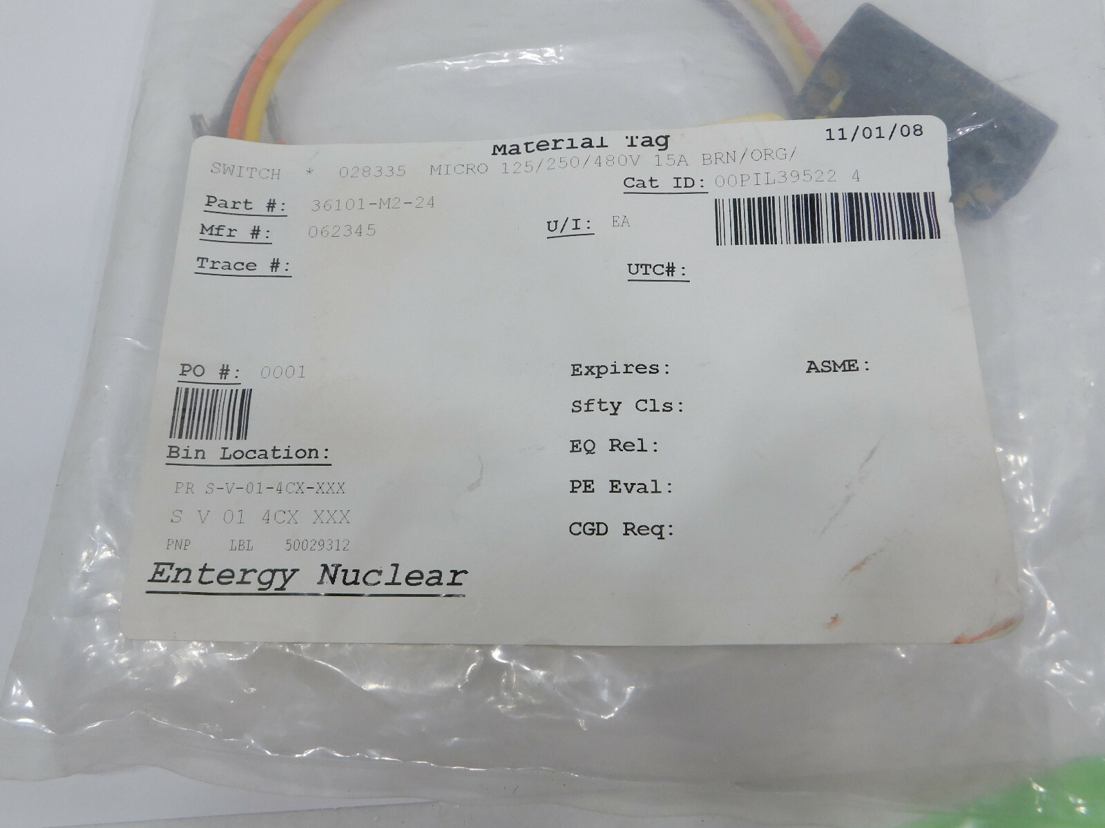 MicroSwitch BZ-R169 36101-M 2-24 125/250/480V 15A with leads