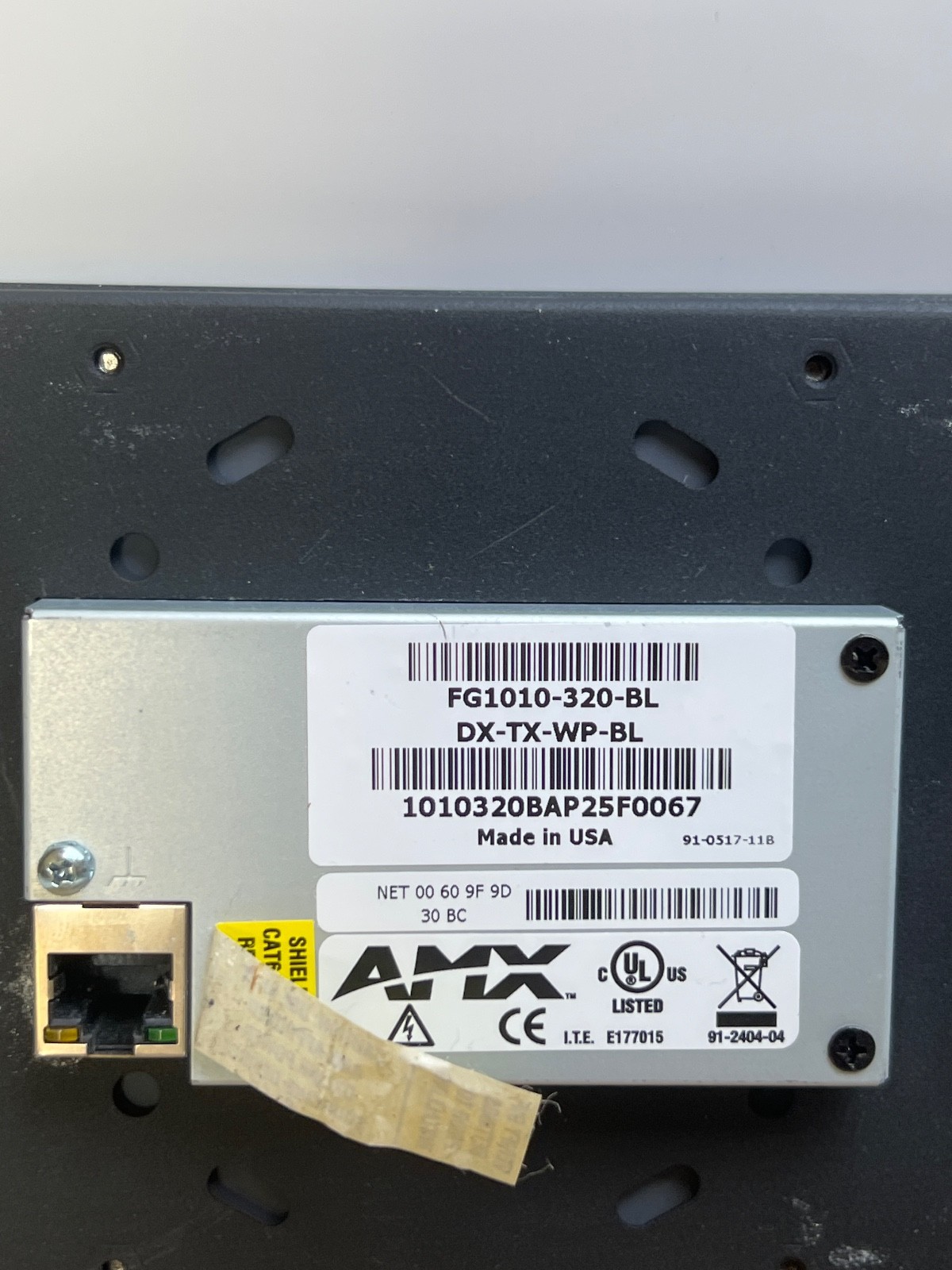 AMX FG1010-320-BL Multi-Format Black Wallplate Transmitter DX-TX-WP-BL