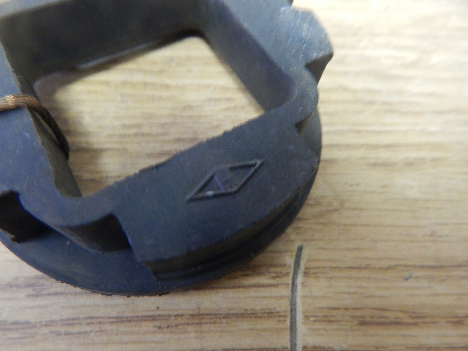 H H27B Grommet Collar Seal “J” *FREE SHIPPING*