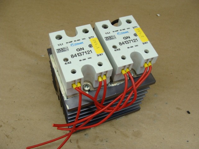 LOT OF 2 CROUZET GN 84137121 SOLID STATE RELAYS 50A 48-660VAC 90-280VAC