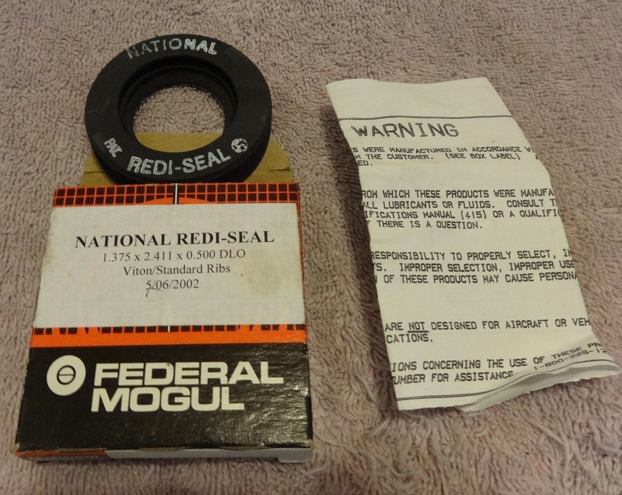FEDERAL MOGUL NATIONAL REDI-SEAL 1.375 X 2.411 X 0.500 DLO VITON/STANDARD RIBS
