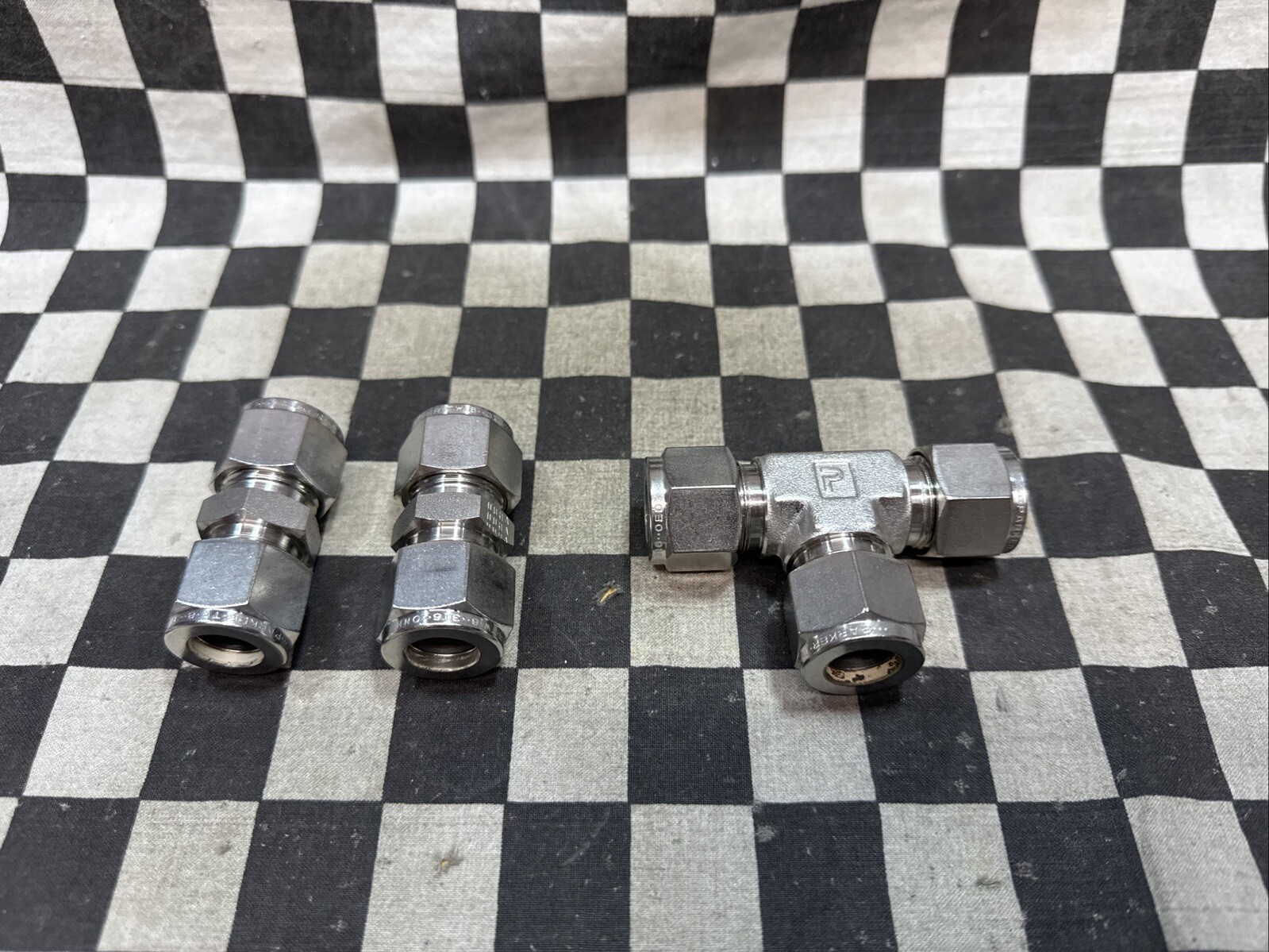 PARKER 8SC8-316 and 8ET8-316, TEE UNION 1/2″, Lot Of 3, ShipSameDay#1621F6