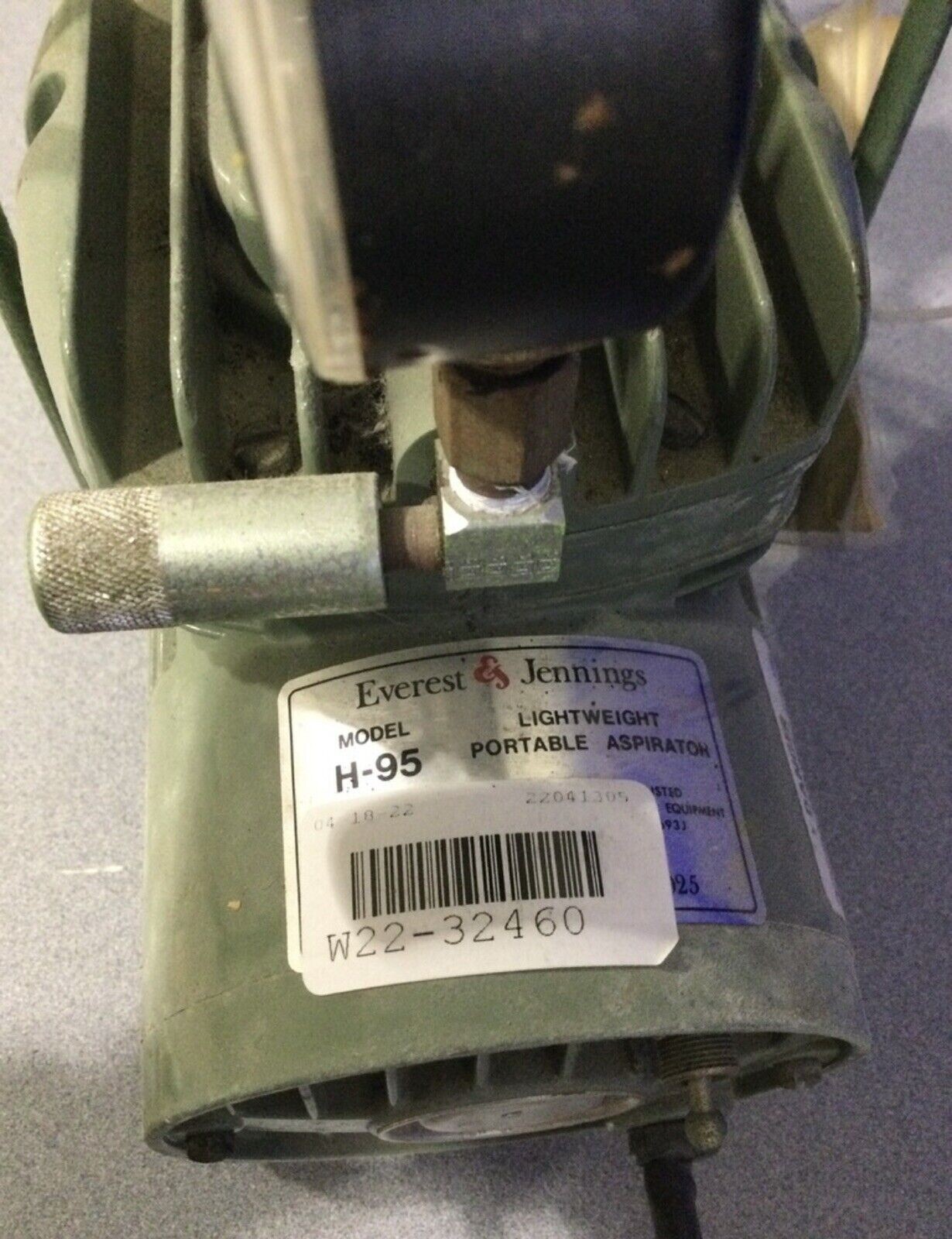 Everest & Jennings H-95 Lightweight Portable Aspirator Machine