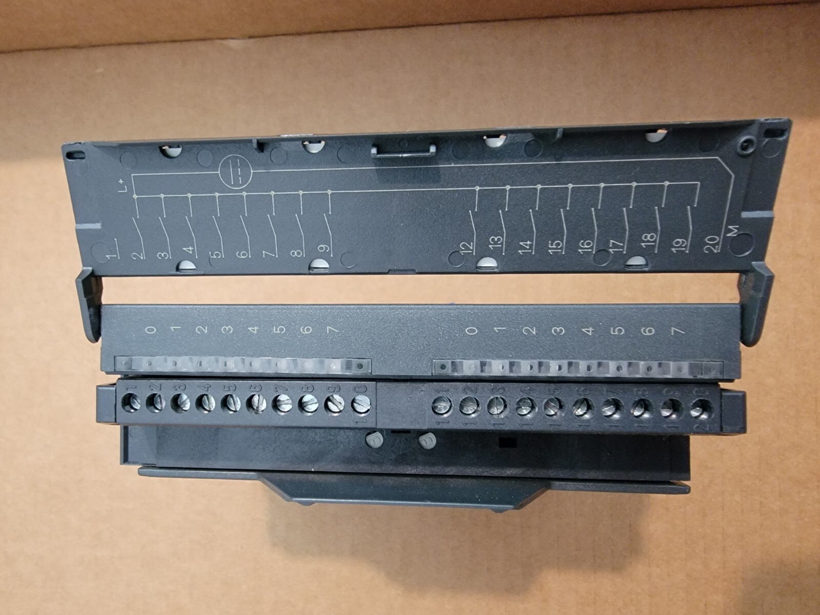 SIEMENS 6ES7 321-1BH02-0AA0 SIMATIC S7 INPUT MODULE – Used – Item 5