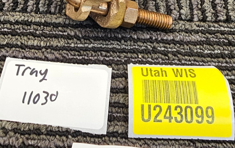 Burial Grounding Connector, Copper Alloy 4 SOL-2/0 STR 1/2 ROD 1/4 IPS