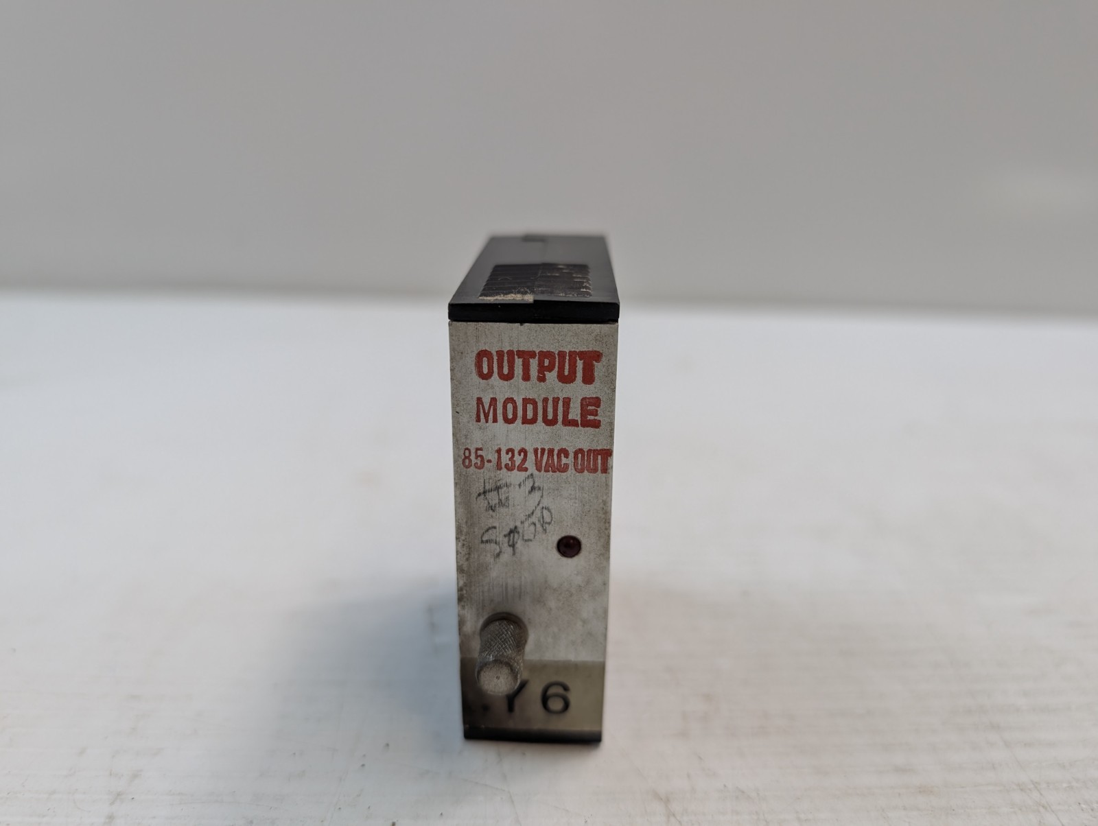 TEXAS INSTRUMENTS PLC 5MT12-40AL OUTPUT MODULE 3A 86-132VAC 50/60HZ