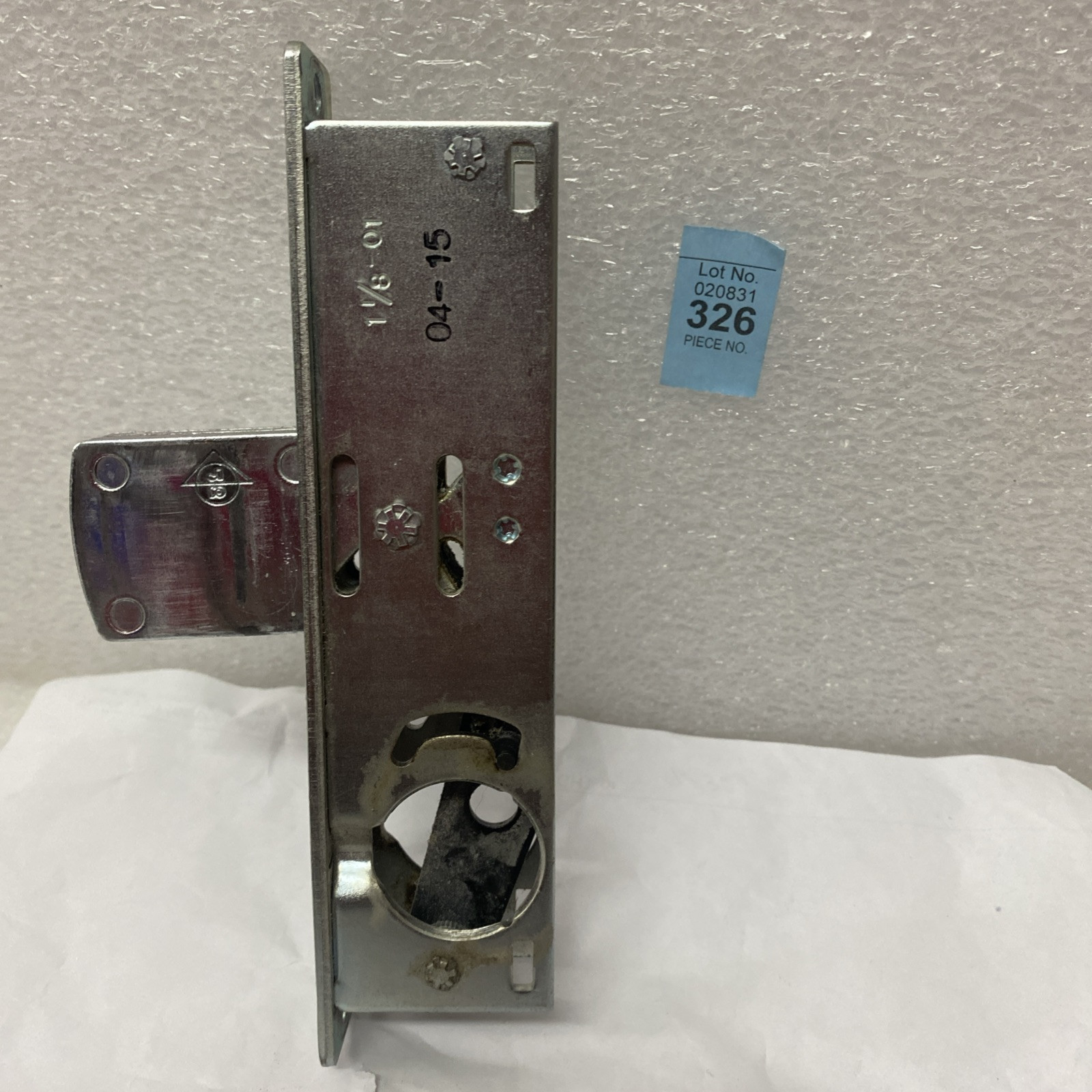 Adams Rite Assa MS1851S Door Deadbolt Radius Faceplate 1-1/8″