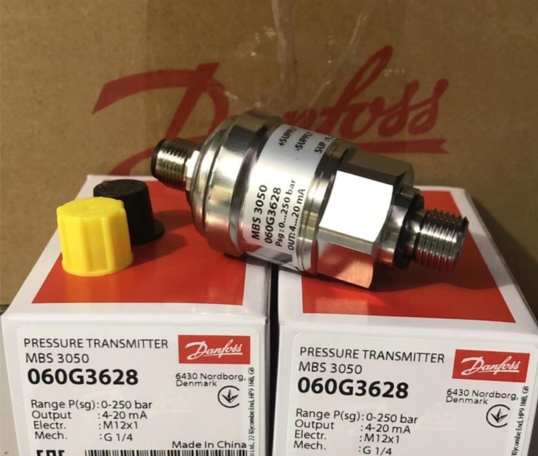 1PCS Danfoss MBS3050 series 060G3628 pressure sensor
