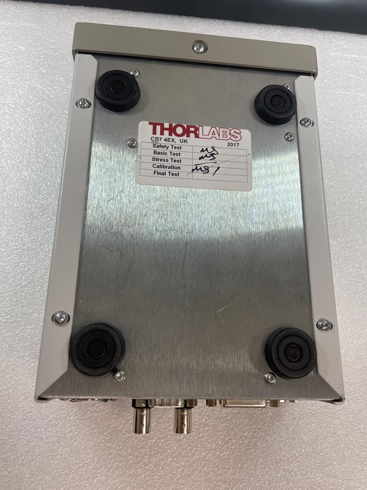 THORLABS CB7 4EX, UK PRECISION PIEZO CONTROLLER
