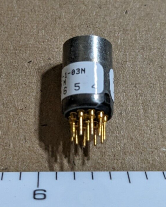 Grayhill 75AP36-01-1-03N Switch Rotary SP3T 3 Screwdriver PC Pins 0.2A 220VAC 30