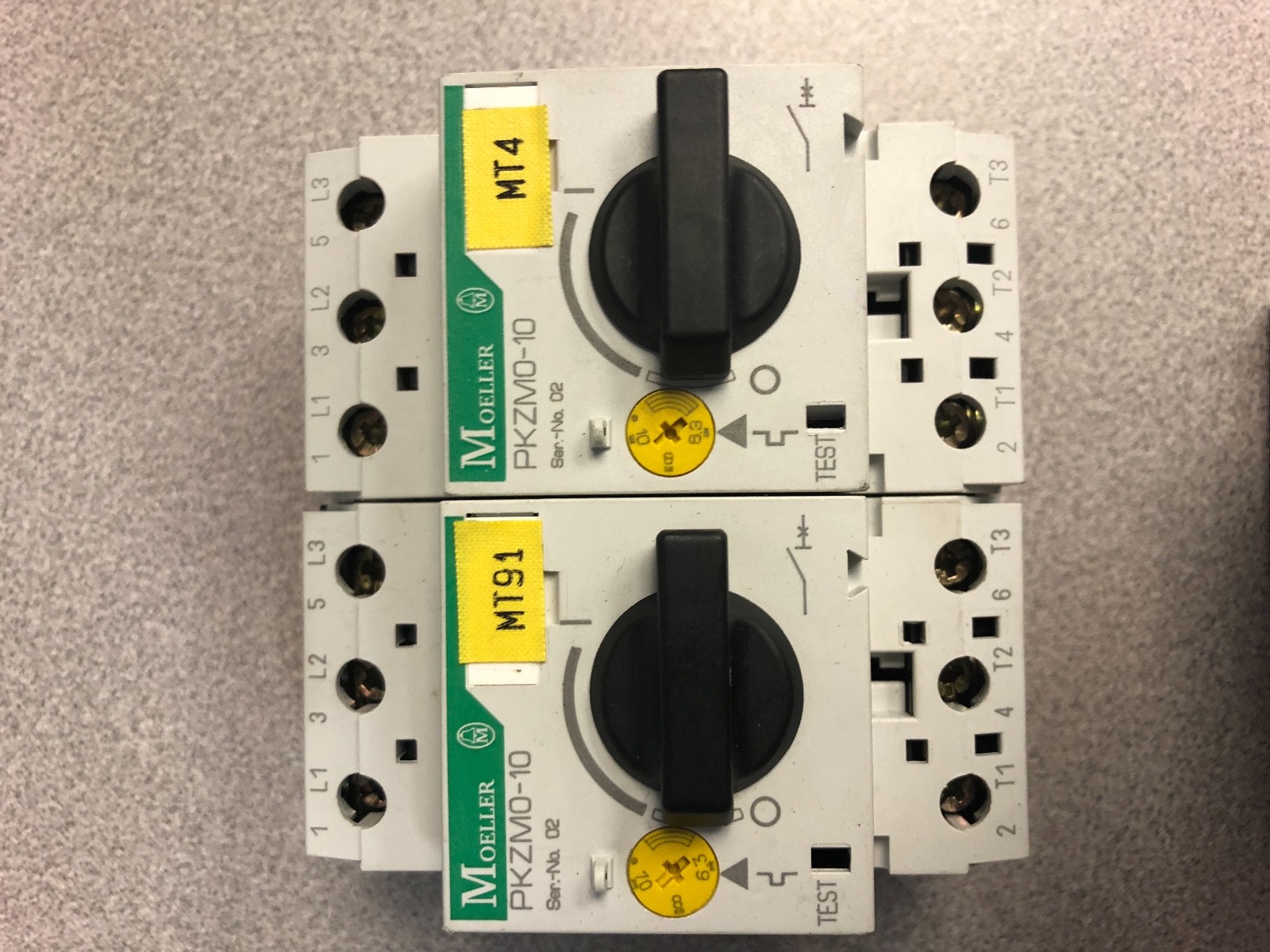 (8)pcs Moeller LOT ZM-1, 6-PKZ2 ,PKZMO-4,PKZMO-10 DIL00M-G-01, BK 25/3-PKZ 0