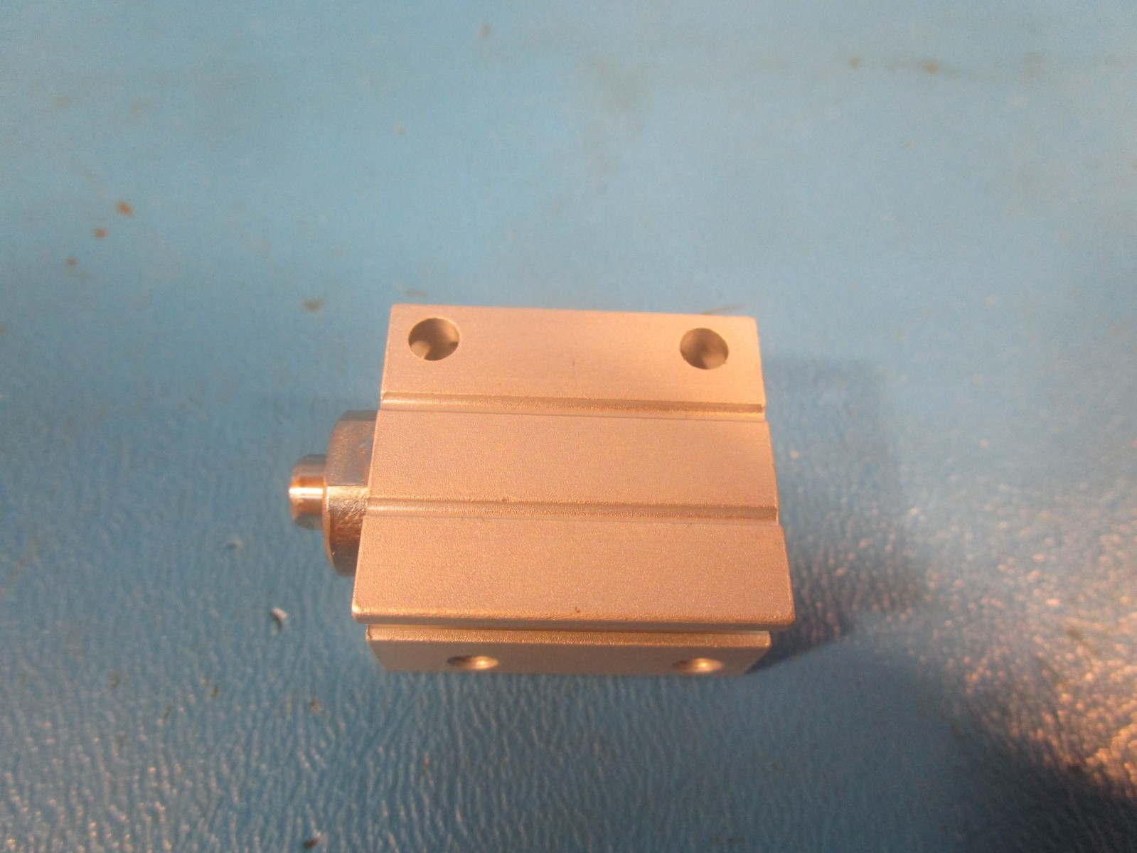 SMC CDUJB8-6D, Mini Free Mount Cylinder, 8mm Bore, 6mm Stroke, Auto Switch