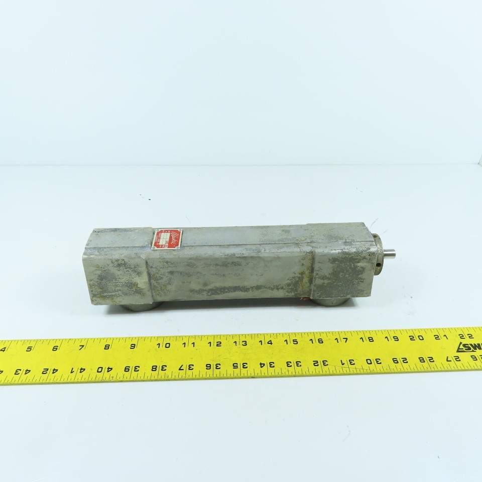 Waukee MV9 Flo-Meter Gas Flow Meter 70°F SPGR 0.65 PR. 8WC 1-1/4″NPT INCOMPLETE