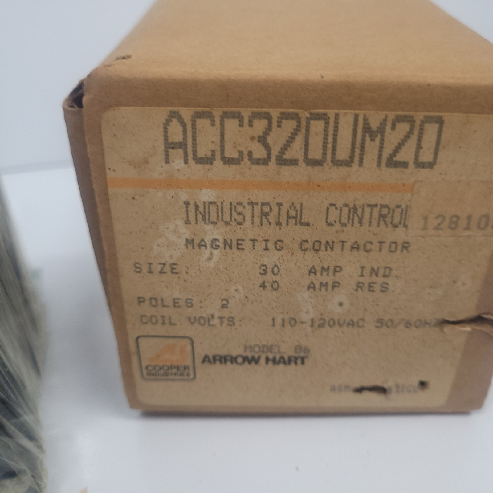 NEW OLD STOCK Arrow Hart Cooper ACC320UM20 30Amp Contactor 110-120V Coil 7357