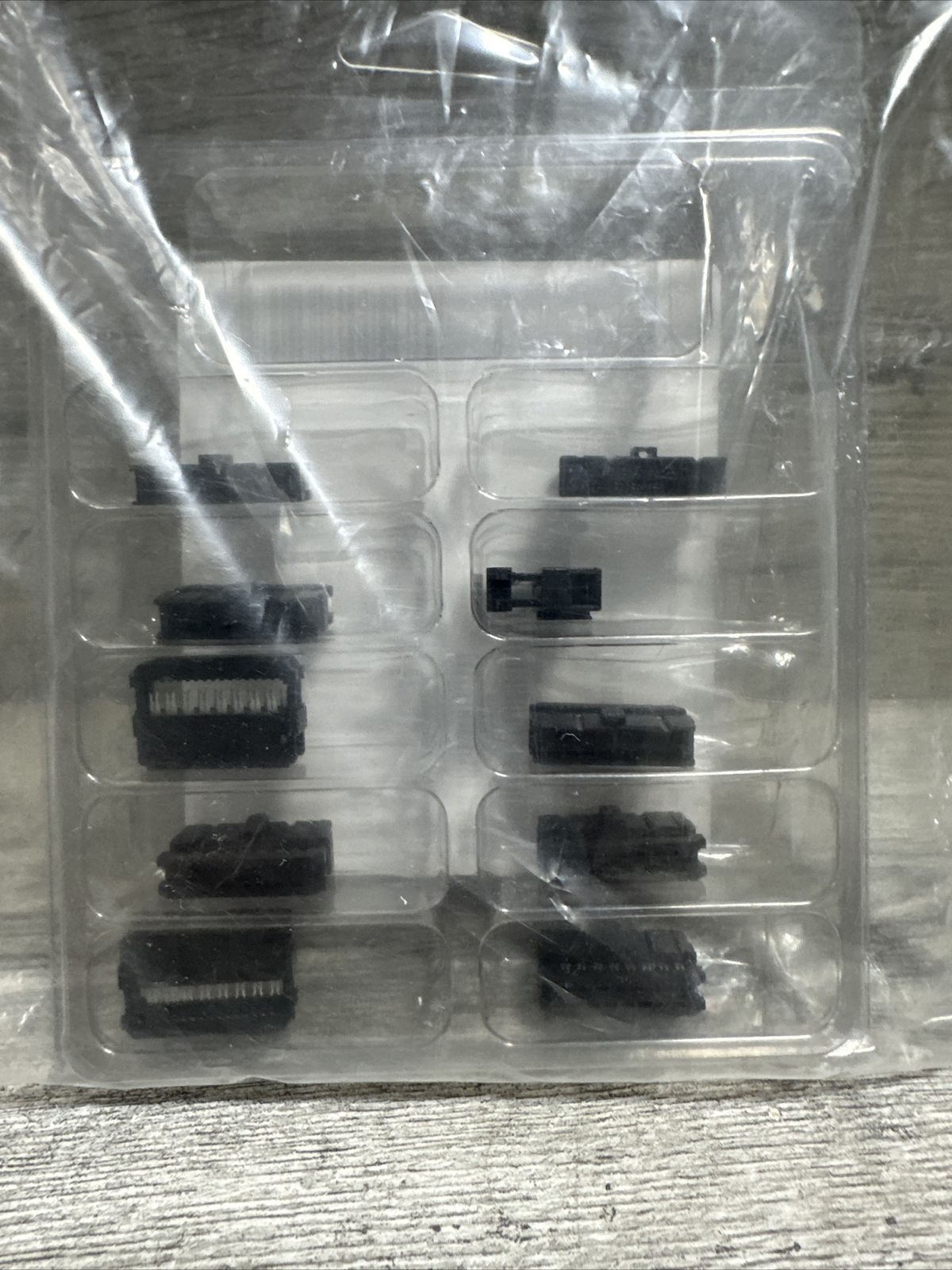 Mouser Electronics Headers & Wire Housings CNTR PLRZD RECPT 16P NOVO L54