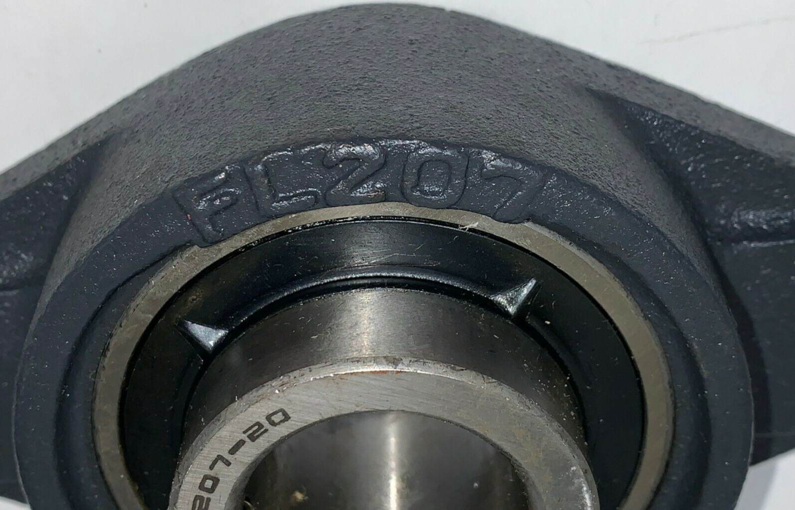 ISC FLANGE BEARING, UC207-20, FL207, 1-1/4″ BORE, 1-7/8″ BEARING OD, 6-3/8″ L