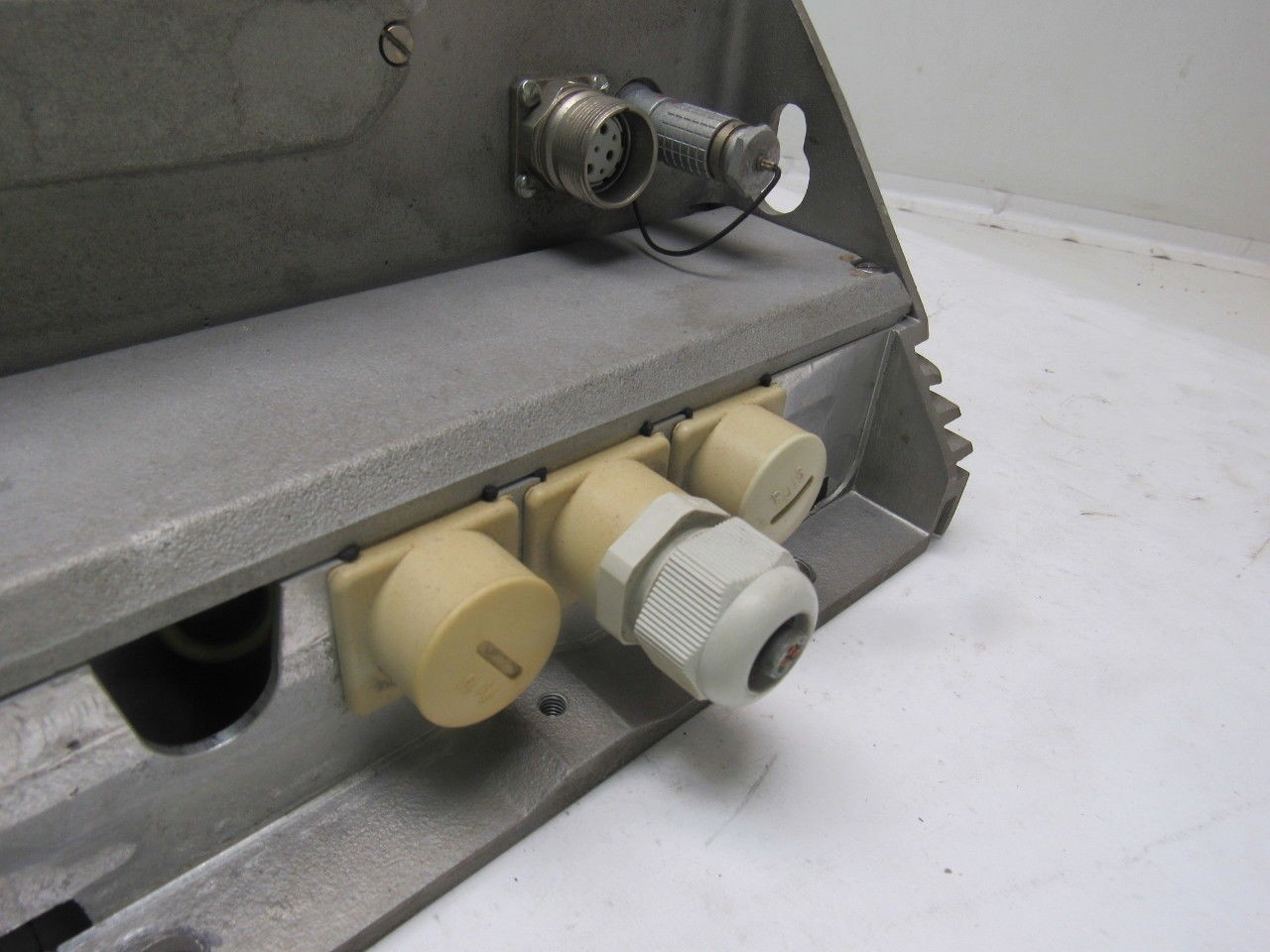 Phoenix Contact IBS IP RFC/LK/ILB-T 27 31 364 Remote Field Controller
