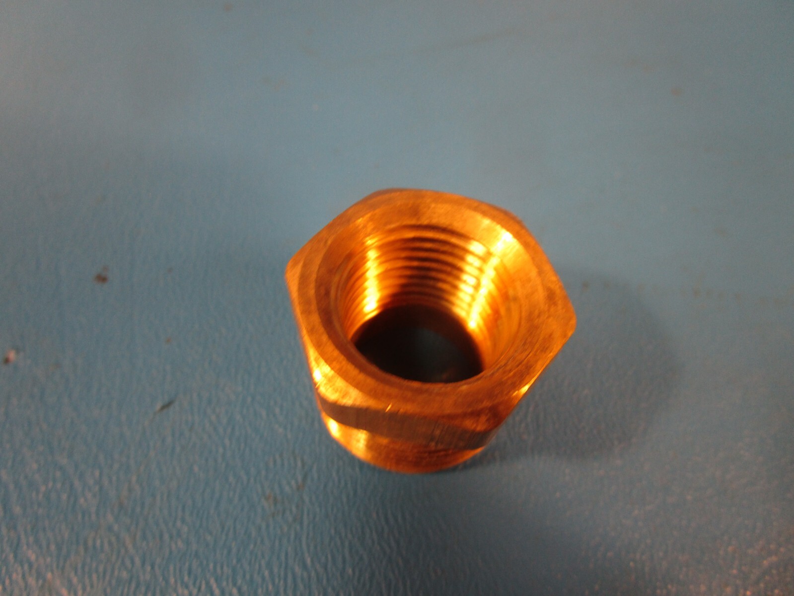 LOT OF 5 McMaster Carr 50785K71, 3/4″ NPT Male x 1/2″ NPT Female Brass Reducer