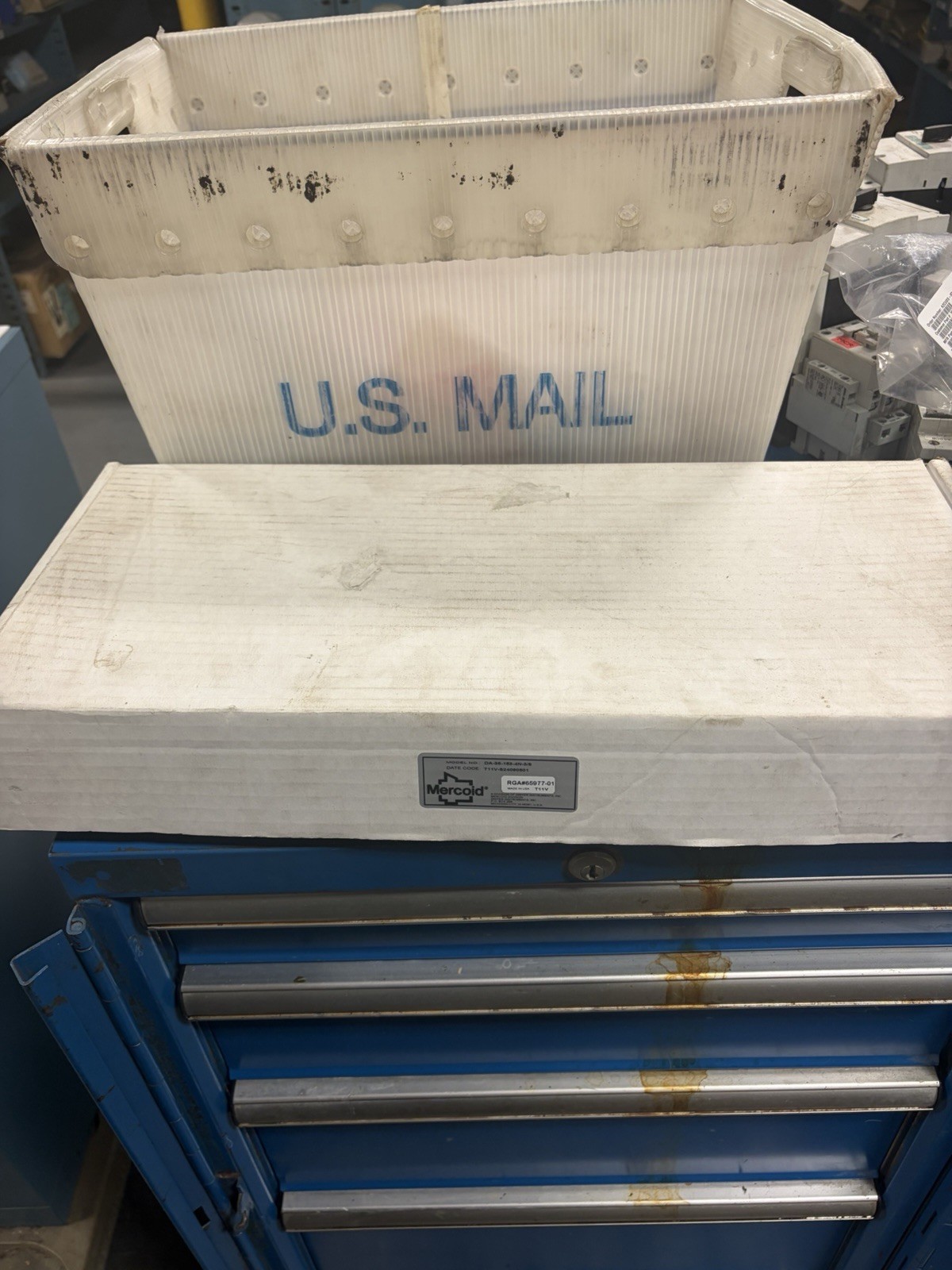 NEW MERCOID DA-35-153-4N-3/8 120/240VAC Temperature Switch