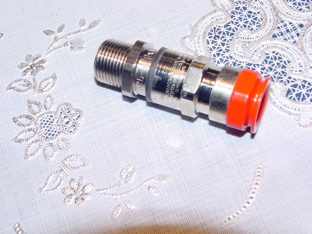 Crouse Hinds ADE-6FC, No 6 M20 X 1.50, CAP184227 Hazardous Area Cable Gland