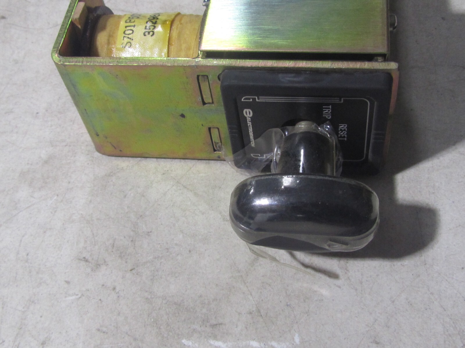 NEW ELECTROSWITCH ROTARY SWITCH 422D949G24H