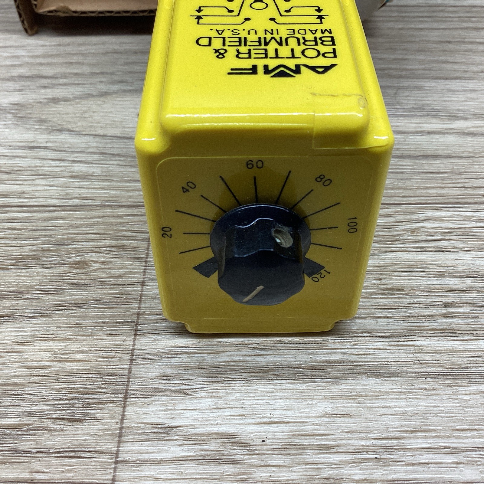 AMF POTTER & BRUFIELD TIME DELAY RELAY CDD-38-60007 120 SEC #817PT143*CO