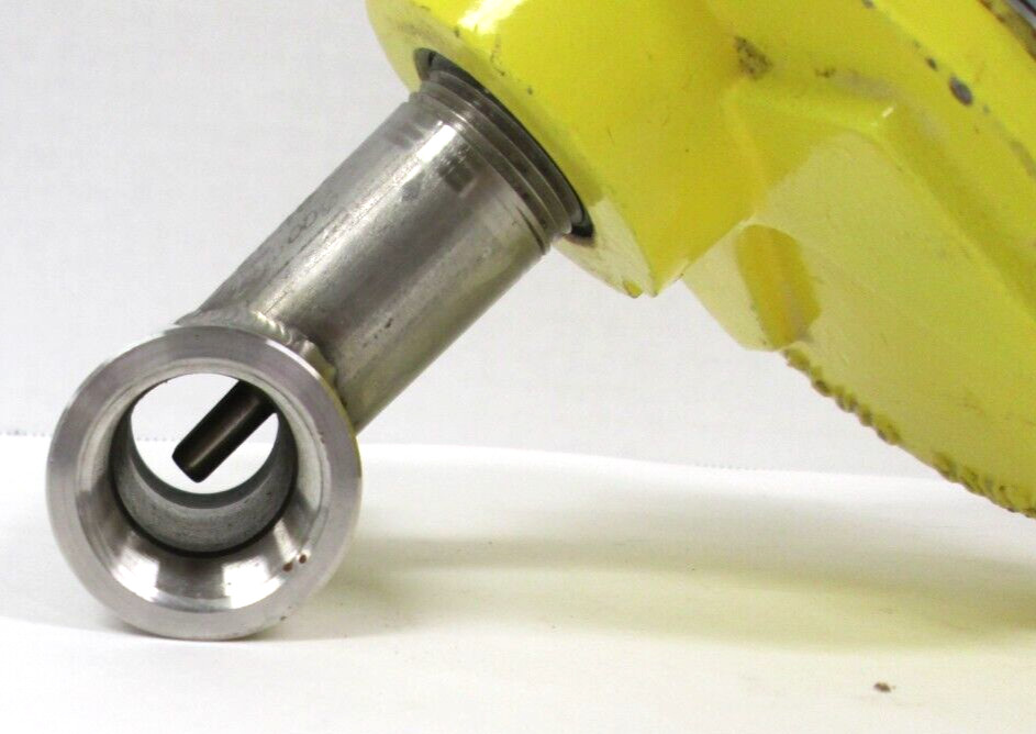 FLUID COMPONENTS INTERNATIONAL, FCI, FLT93L-1B1A1AC1B01000, 3/4″ FNPT, SURPLUS